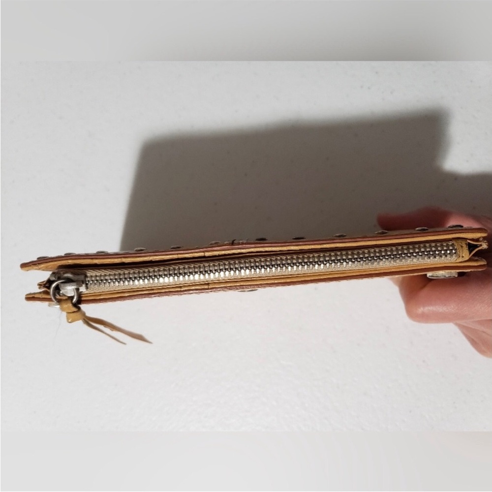💛Michael Michael Kors Astor Studded (RARE) Wallet - Picture 4 of 8